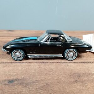 Franklin Mint 1967 Corvette Stingray 1:24 Black Blue Excellent Diecast Model Car
